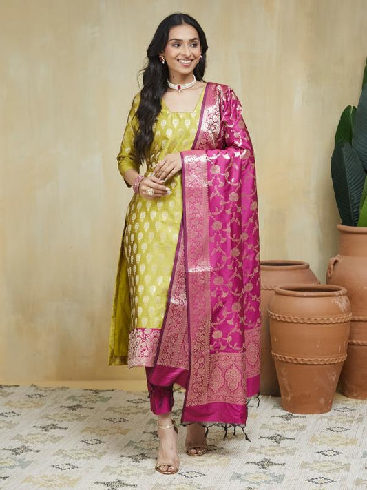 EOSS Emerald Yellow Stitched Suit