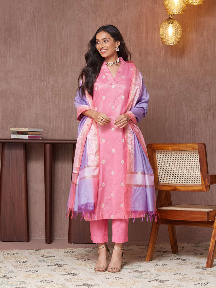 Jouri Unstitched Suit Set
