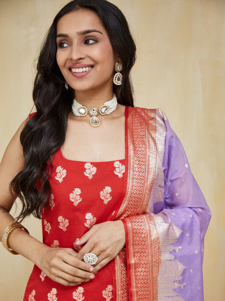 EOSS Sanai Stitched Suit