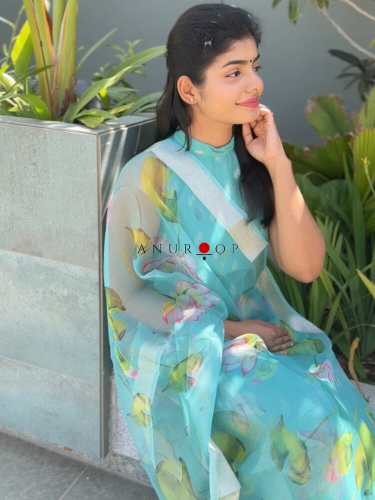 Blooming Blue