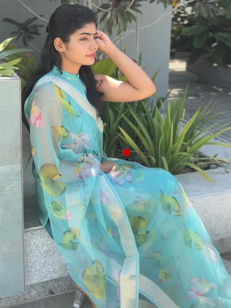 Blooming Blue