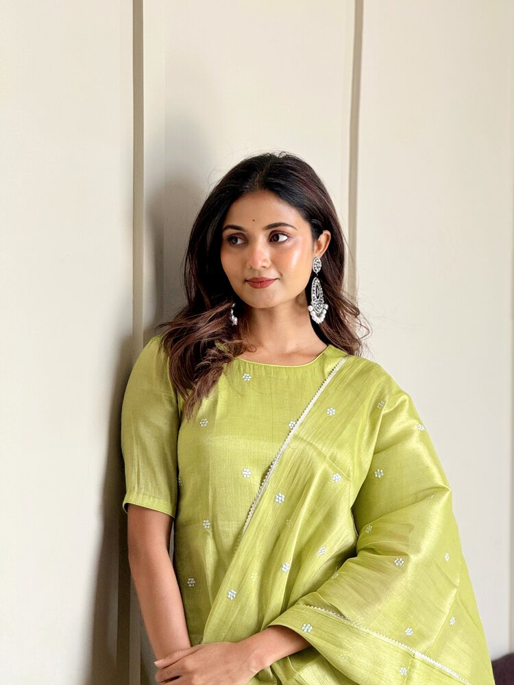 EOSS Euphoria Stitched Suit