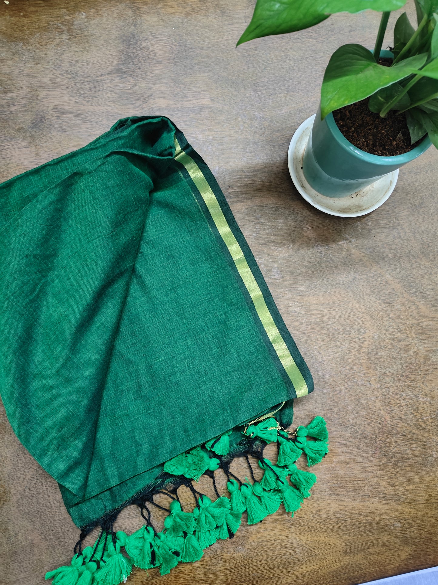 Green Mask Love Mul Saree