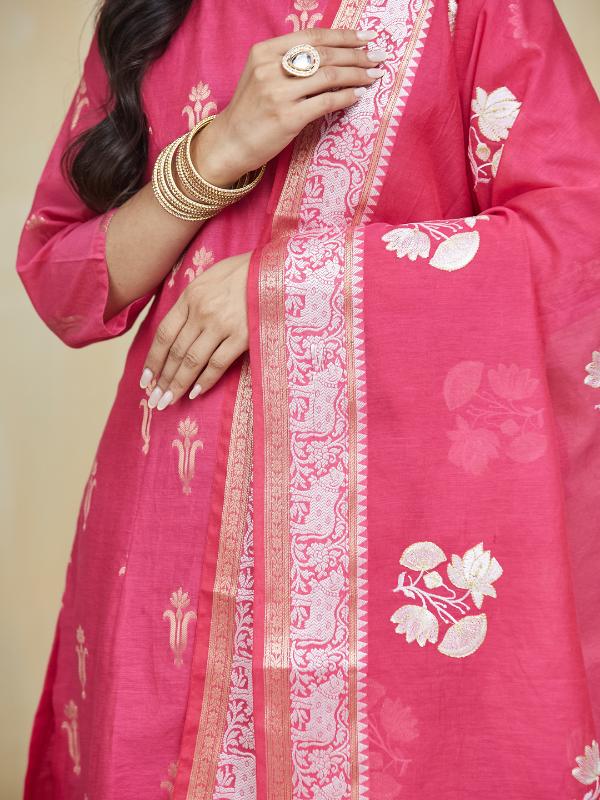 EOSS Blush Petal