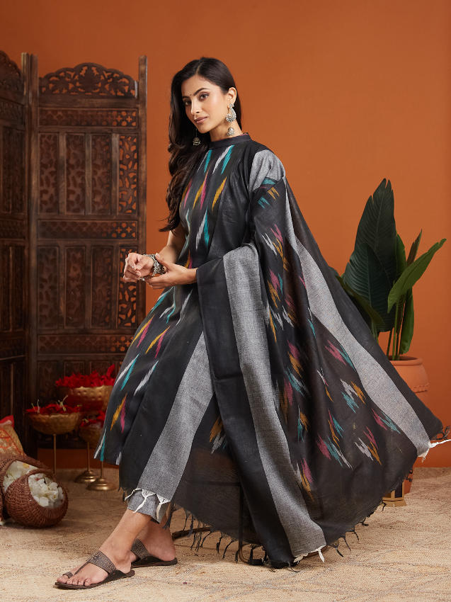 नीलिमा बेस्ट सेलर