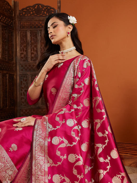 डायन्थस बेस्ट सेलर सूट