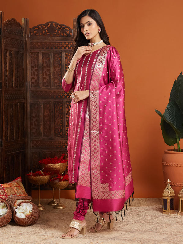 डायन्थस बेस्ट सेलर सूट