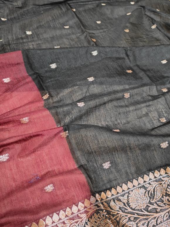 Aarna Banarsi Crepe Saree