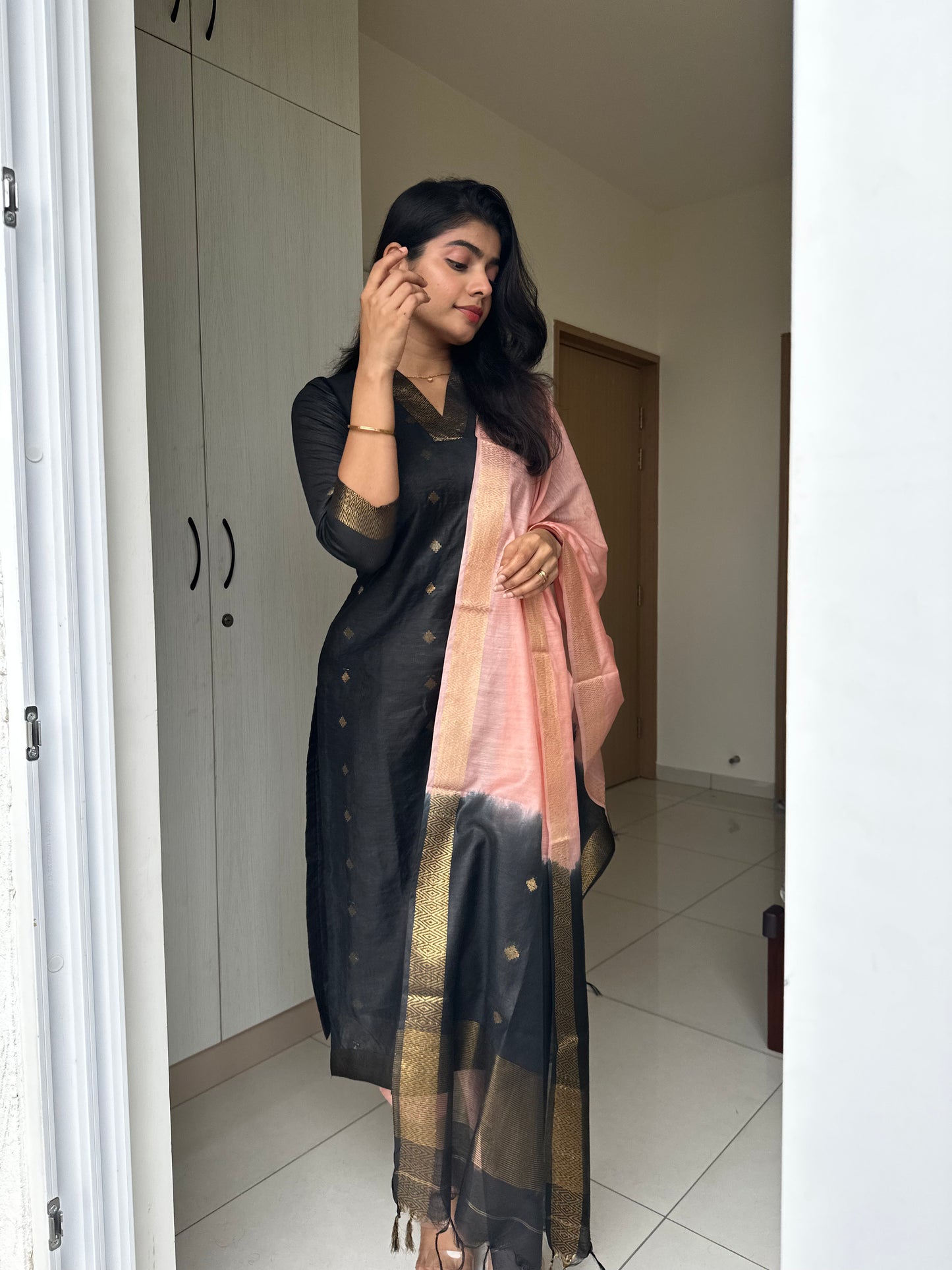 Anaika Best Seller Suit Set