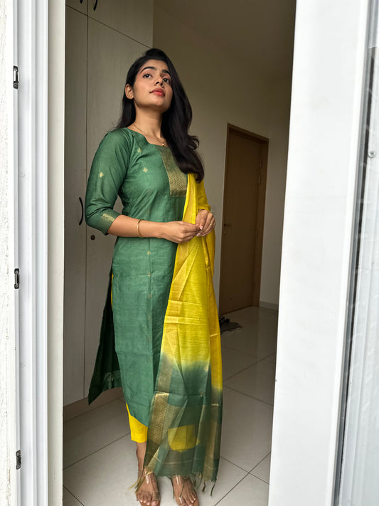 Noina Best Seller Suit Set