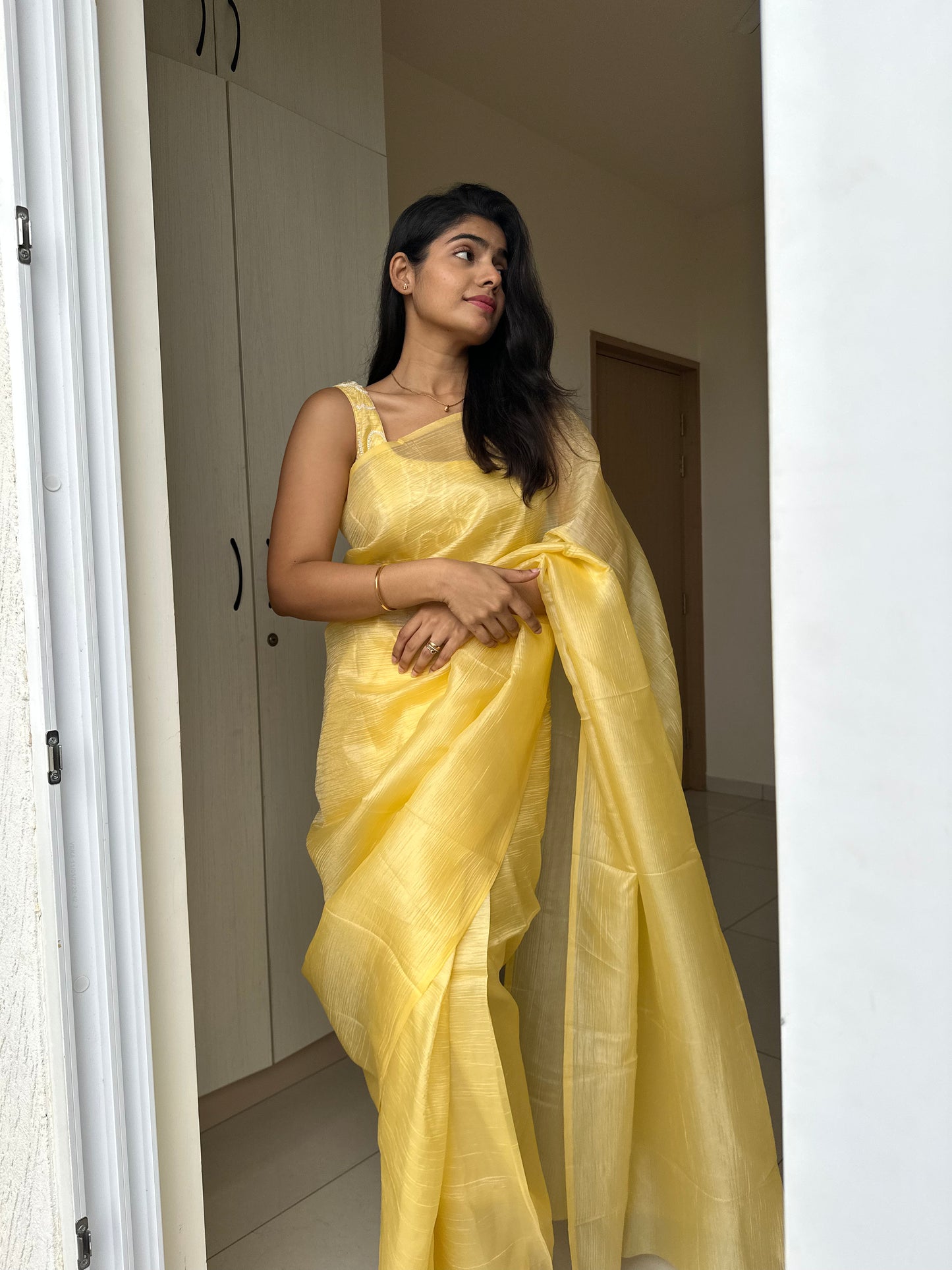 Dahliya Chiffon Handwork Saree