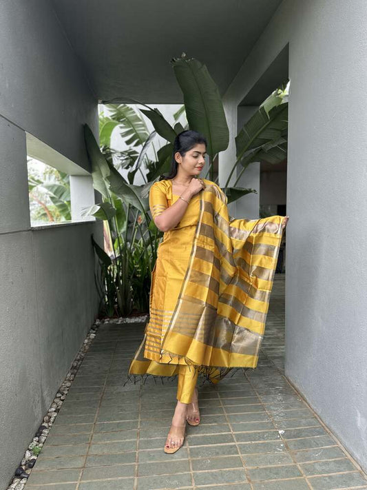 అంబర్ హార్ట్ రైజ్