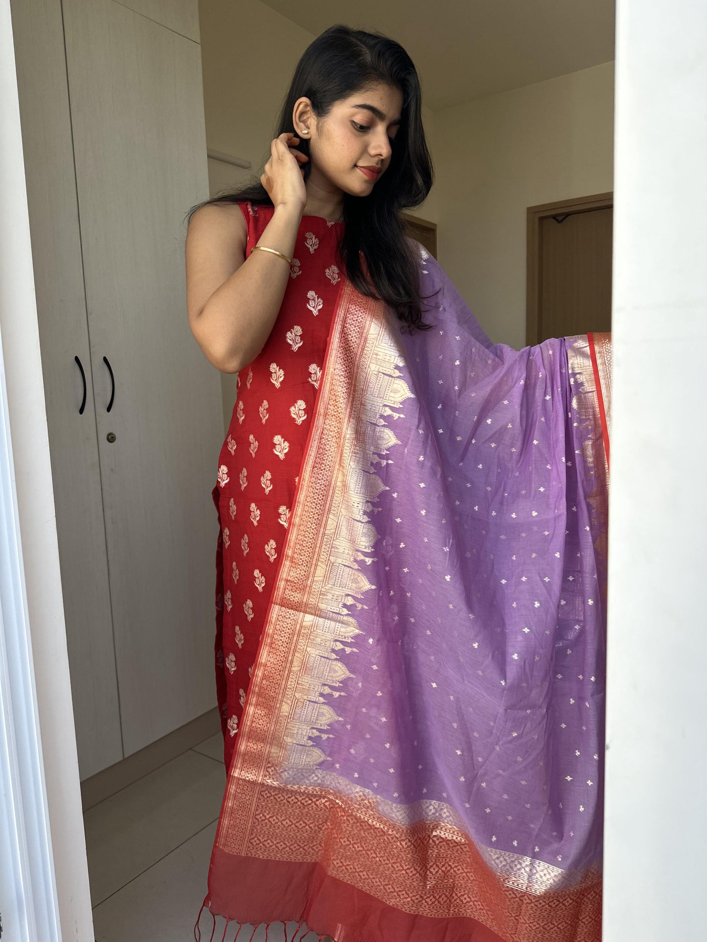 EOSS स्पार्कलिंग लव सिले सूट