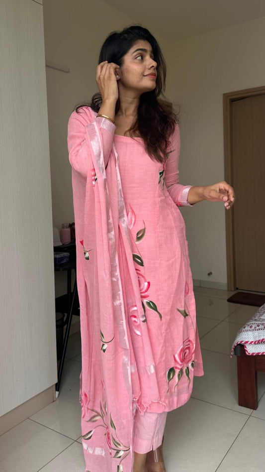 नेत्रा बेस्ट सेलर सूट